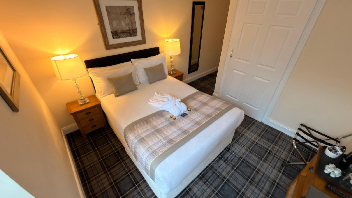 The Waverley Inn